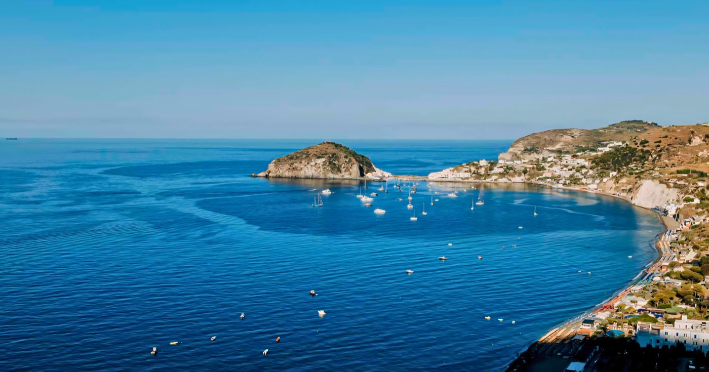 What to see in Sant'Angelo, Ischia: guide to the village of Serrara Fontana