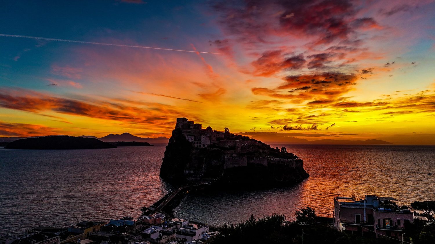 Meteo Ischia: clima e temperature mese per mese