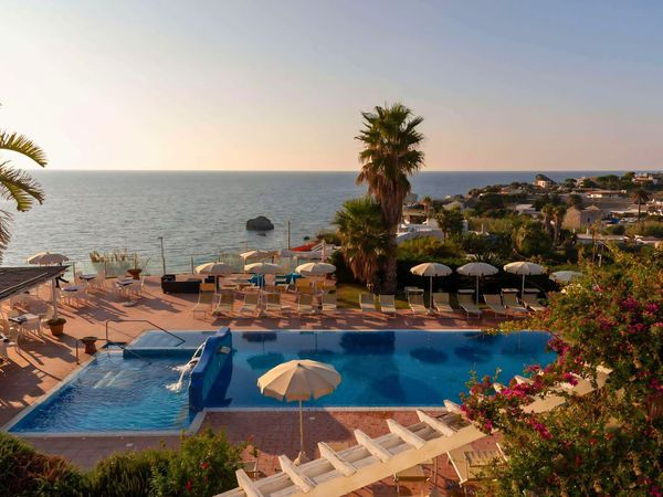 Hotel Albatros — Forio d'Ischia, Ischia