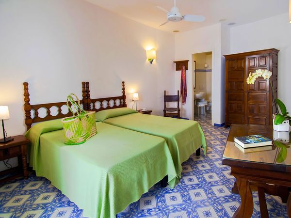 Hotel De Charme e Giardini Pensili Semiramis — Forio d'Ischia, Ischia