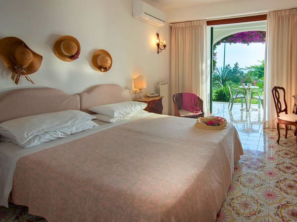 Hotel De Charme e Giardini Pensili Semiramis — Forio d'Ischia, Ischia