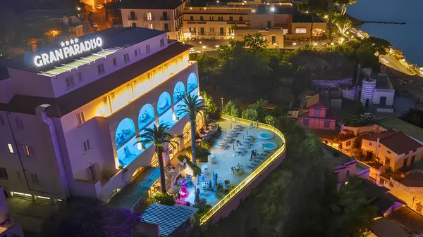 Hotel Gran Paradiso — Casamicciola Terme, Ischia