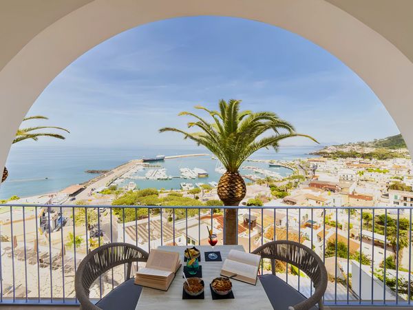 Hotel Gran Paradiso — Casamicciola Terme, Ischia