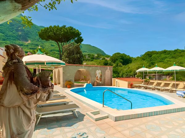 Hotel Terme La Pergola — Casamicciola Terme, Ischia