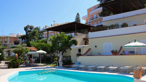 Villa Flavio Thermal Resort — Casamicciola Terme, Ischia