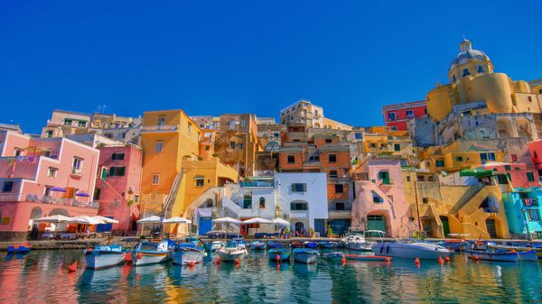 Procida — escursione a Ischia