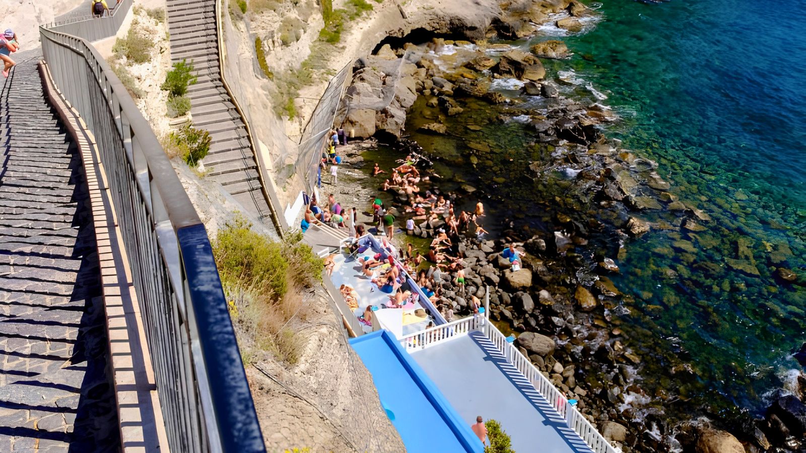 Spiaggia di Sorgeto — Ischia
